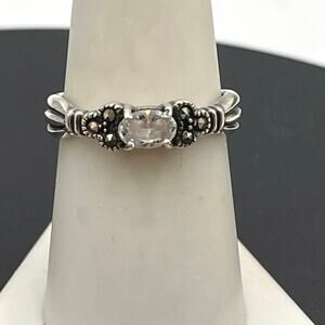 Chapel-Zenray‎ NF Thailand Signed Oval CZ Marcasite Ribbed Ring Sz 8